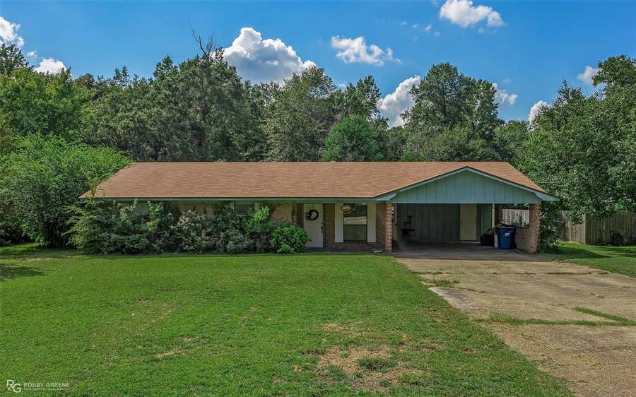 Property photo for 813 S Cypress Street, #1/2, Vivian, LA