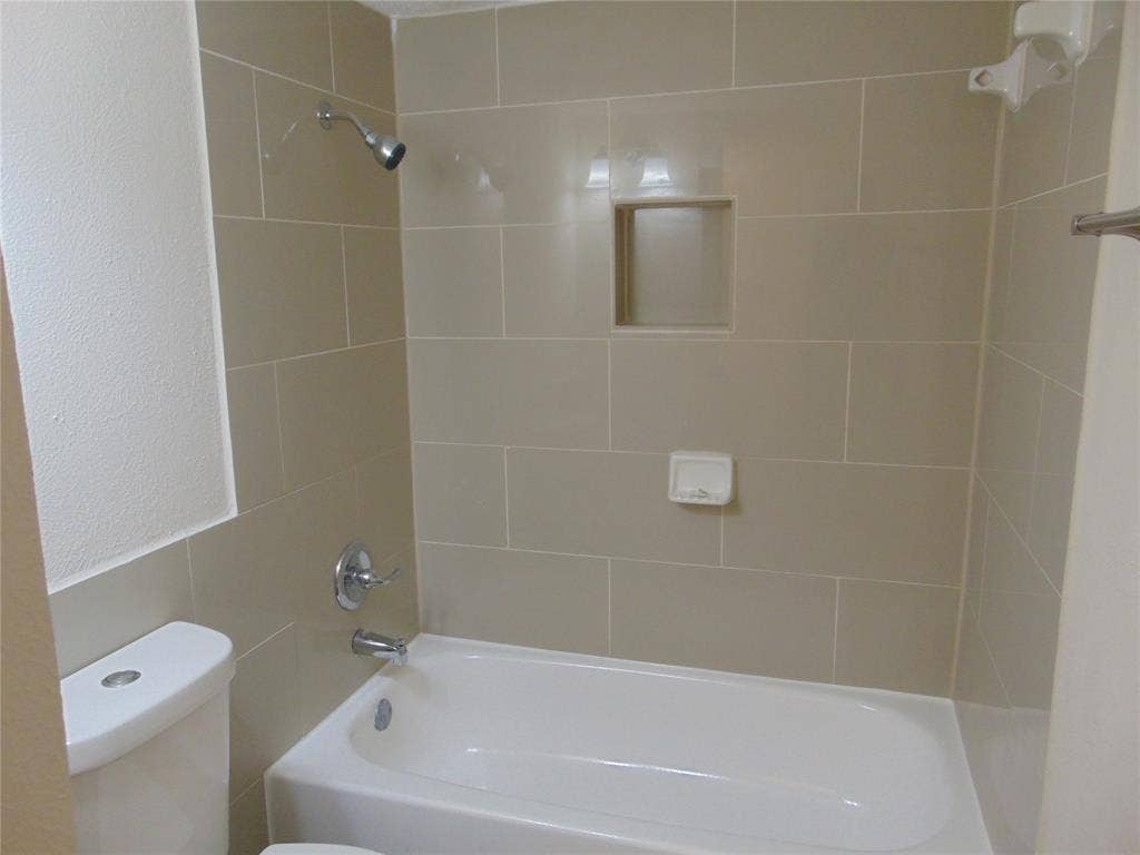 8109 Skillman Street, #1008, Dallas, TX 75231 8109 Skillman Street, #1008, Dallas, TX 75231