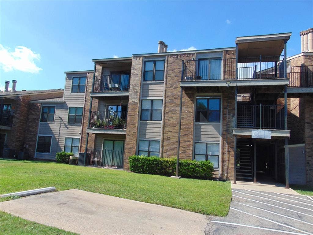 8109 Skillman Street, #1008, Dallas, TX 75231 8109 Skillman Street, #1008, Dallas, TX 75231