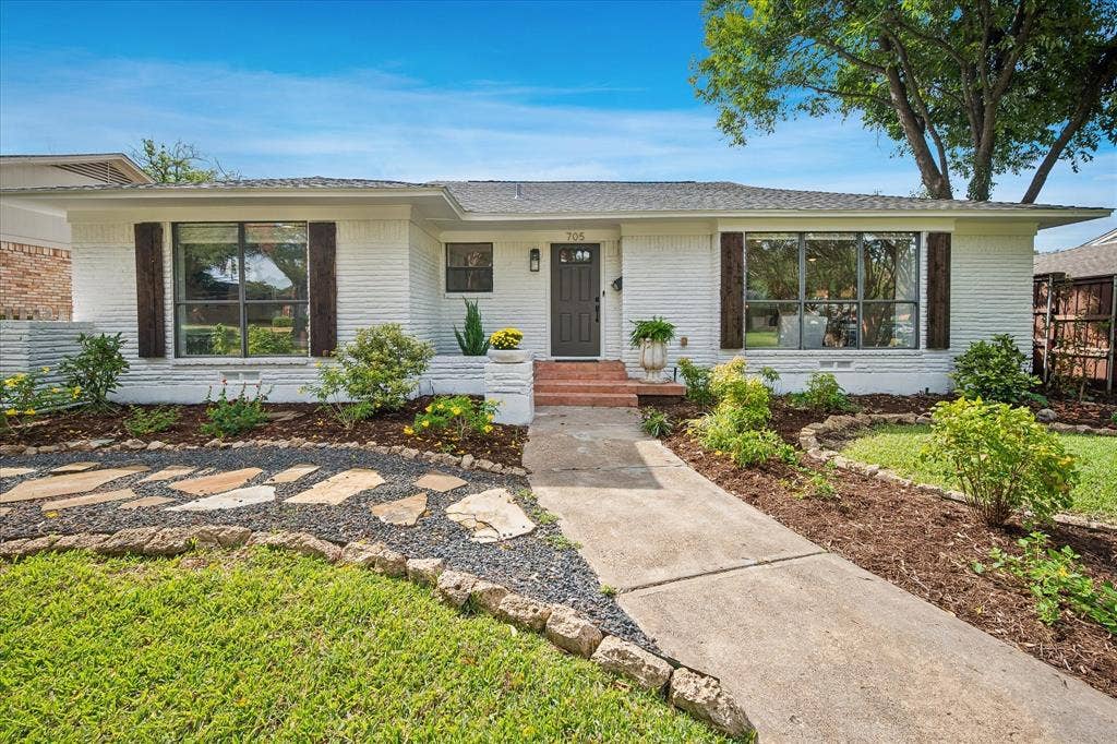 705 James Drive, Richardson, TX 75080