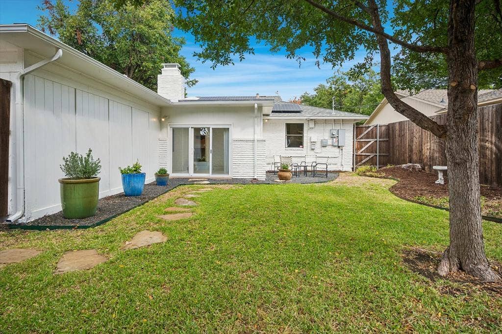 705 James Drive, Richardson, TX 75080