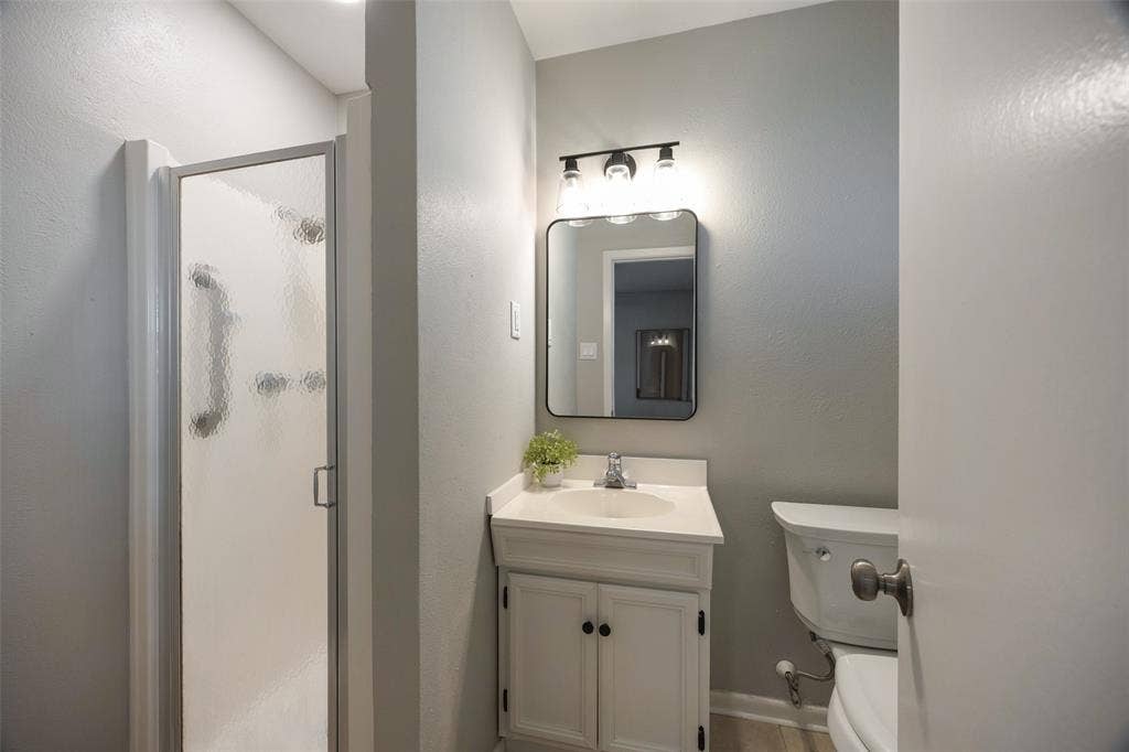 12657 Promenade Lane, Dallas, TX 75238 12657 Promenade Lane, Dallas, TX 75238