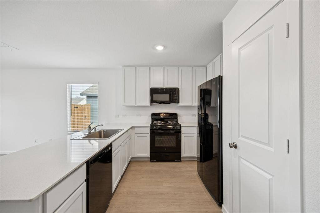 1616 Baugh Street, McKinney, TX 75071 1616 Baugh Street, McKinney, TX 75071