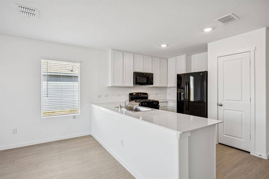 1616 Baugh Street, McKinney, TX 75071 1616 Baugh Street, McKinney, TX 75071