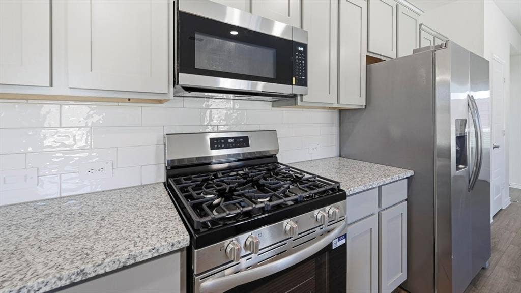 2048 Whispering Lane, Celina, TX 75009 2048 Whispering Lane, Celina, TX 75009