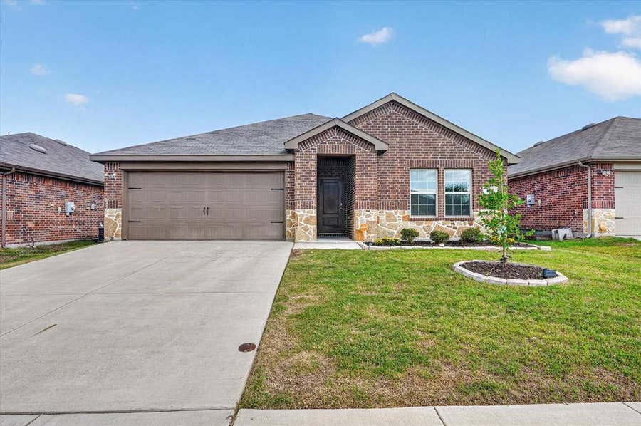 Property photo for 114 Real Quiet Lane, Caddo Mills, TX