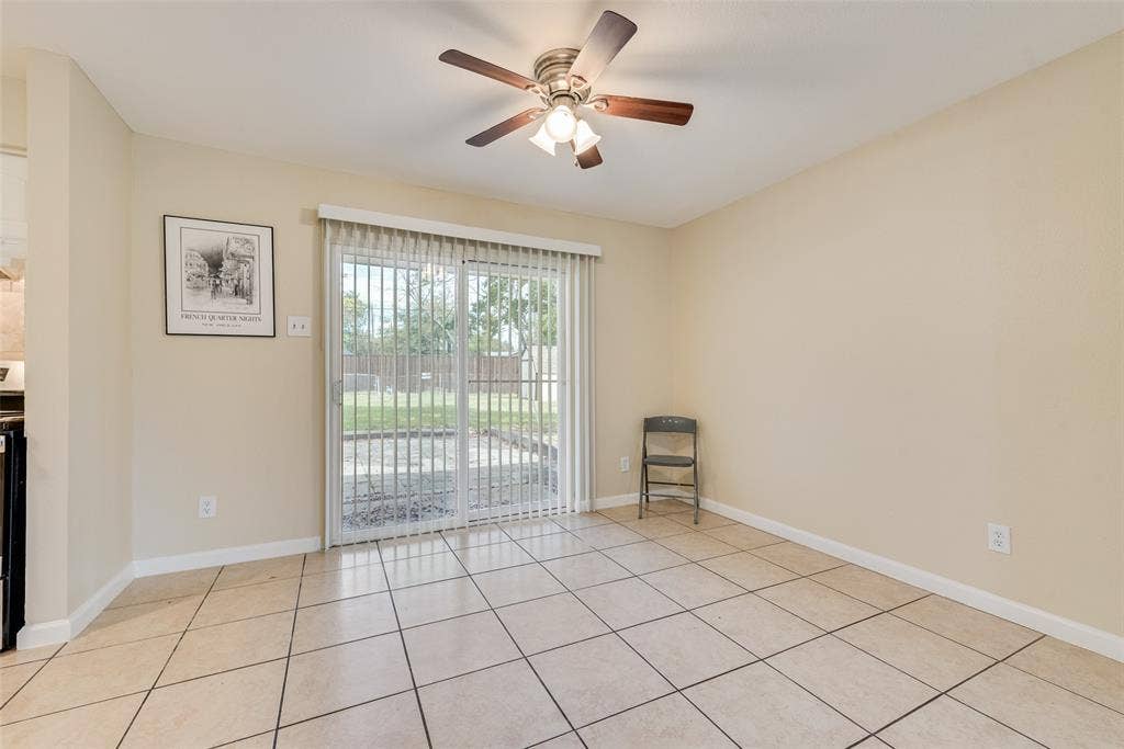 727 Sara Drive, Mesquite, TX 75149 727 Sara Drive, Mesquite, TX 75149