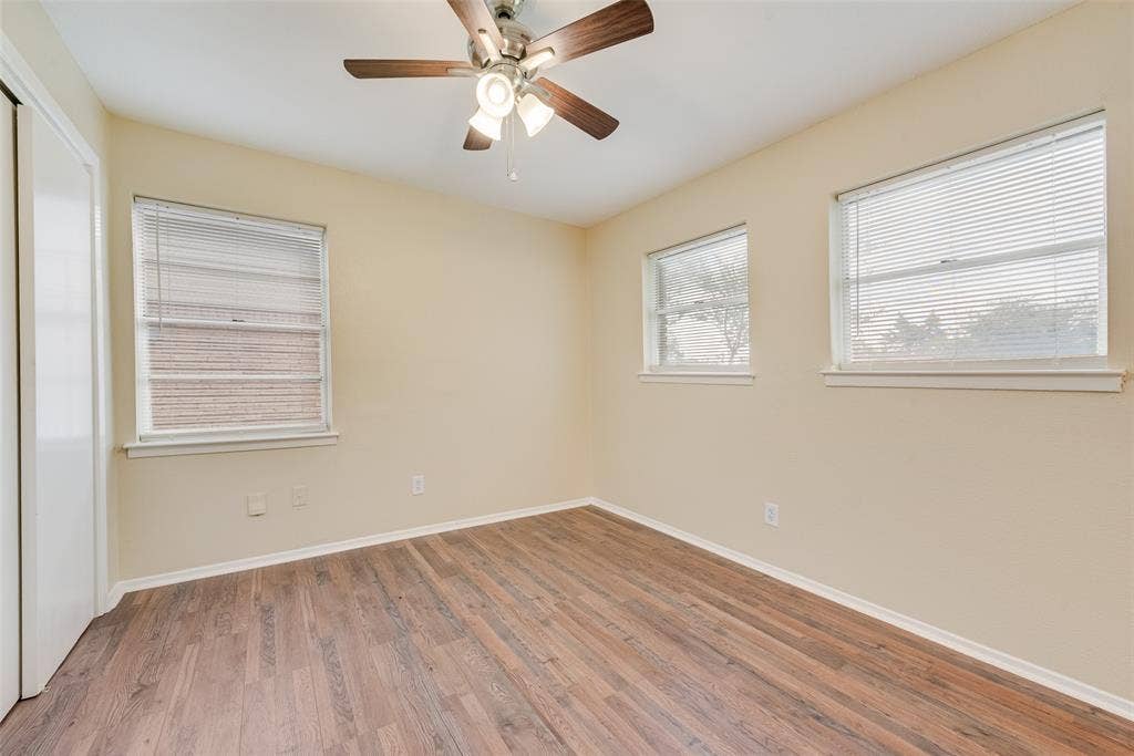 727 Sara Drive, Mesquite, TX 75149 727 Sara Drive, Mesquite, TX 75149