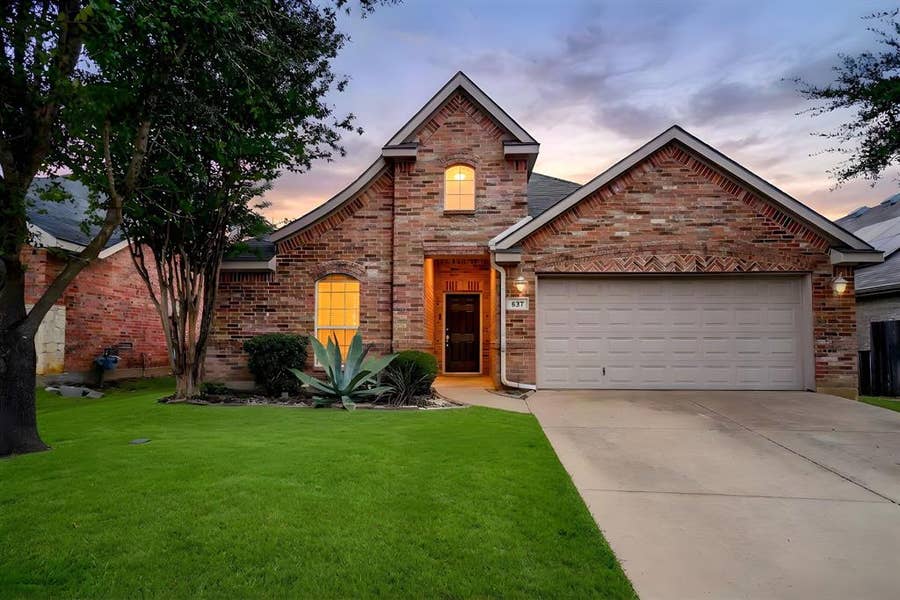Property photo for 637 Brooks Street, Crowley, TX