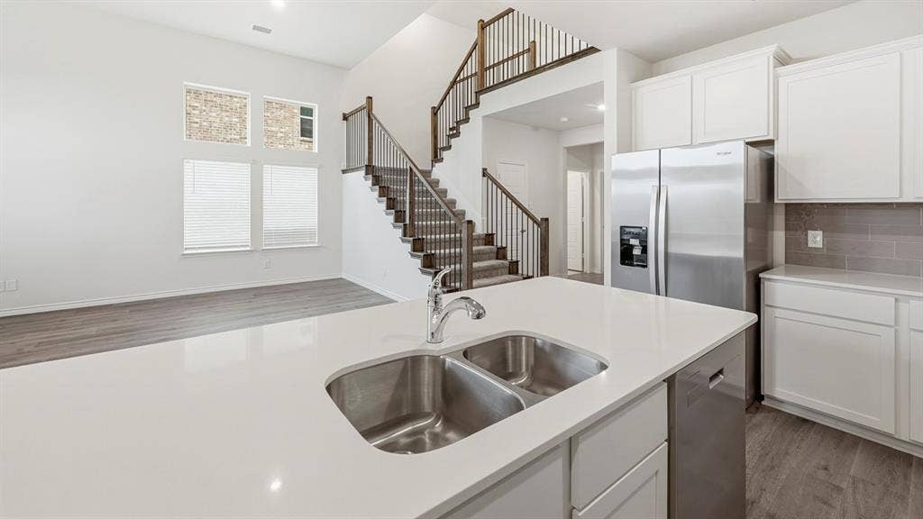 2452 Eagle Mountain Way, Celina, TX 75009 2452 Eagle Mountain Way, Celina, TX 75009