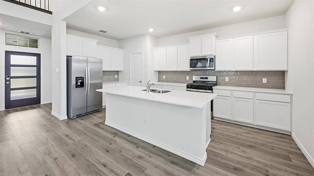 2452 Eagle Mountain Way, Celina, TX 75009 2452 Eagle Mountain Way, Celina, TX 75009