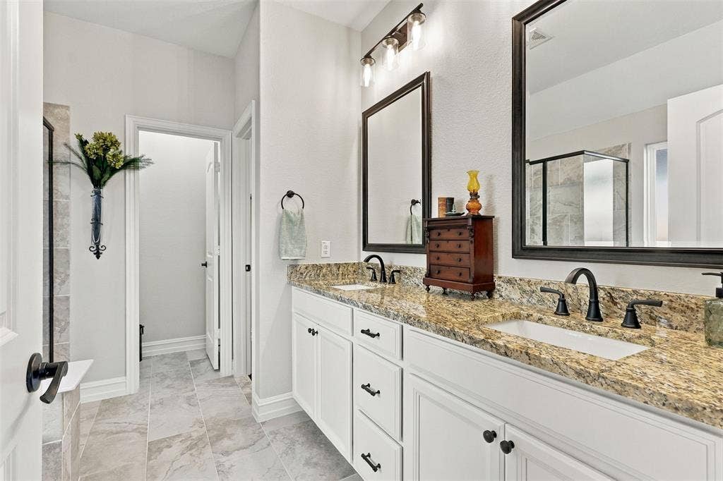 525 Yellowstone Drive, Celina, TX 75009 525 Yellowstone Drive, Celina, TX 75009