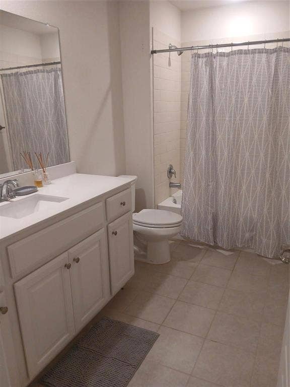 Upstairs Bathroom 1
