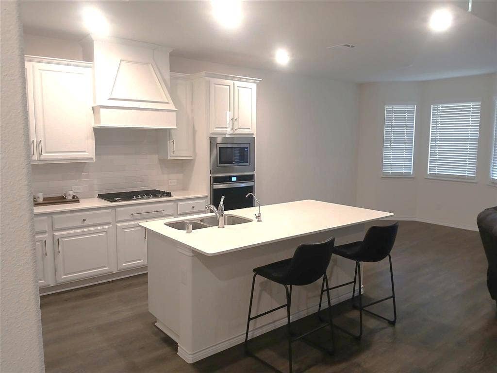 3943 Sidney Lane, Heath, TX 75126