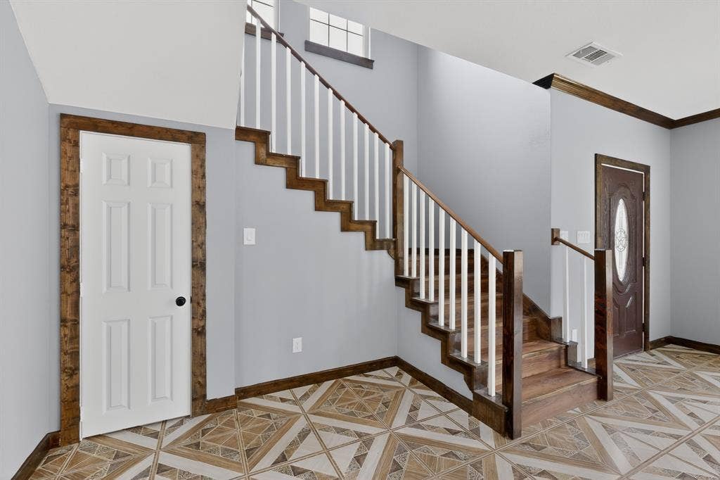 800 Oak Creek Drive, Hutchins, TX 75141 800 Oak Creek Drive, Hutchins, TX 75141