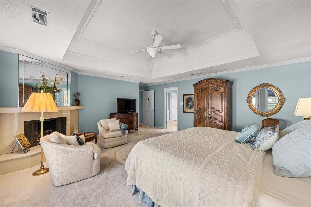 16024 Chalfont Circle, Dallas, TX 75248