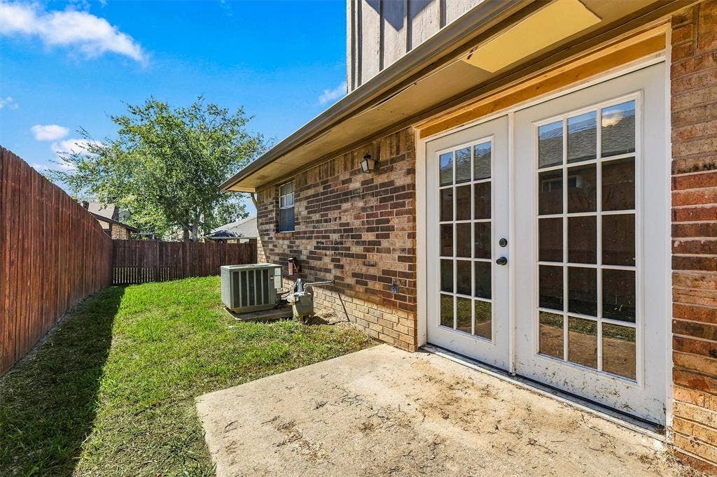 2145 Willow Place, #A, Carrollton, TX 75006 2145 Willow Place, #A, Carrollton, TX 75006