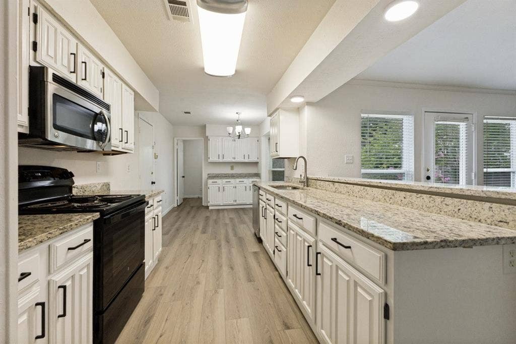 3013 Majestic Court, Garland, TX 75040 3013 Majestic Court, Garland, TX 75040