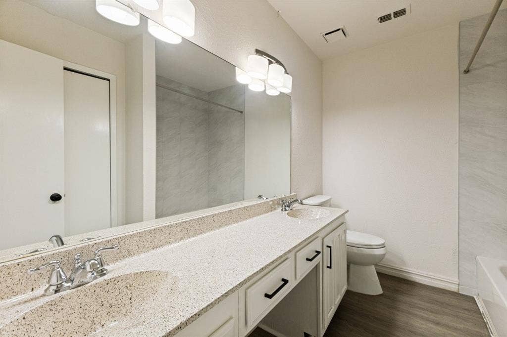 3013 Majestic Court, Garland, TX 75040 3013 Majestic Court, Garland, TX 75040