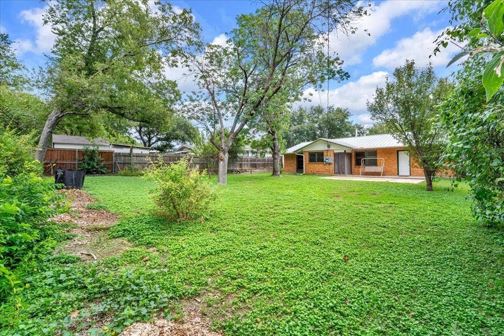7812 Ewing Avenue, Fort Worth, TX 76116