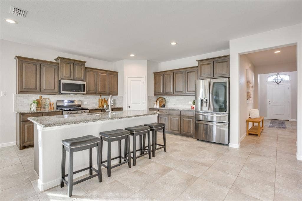 1203 Tiburon Trail, Cleburne, TX 76033