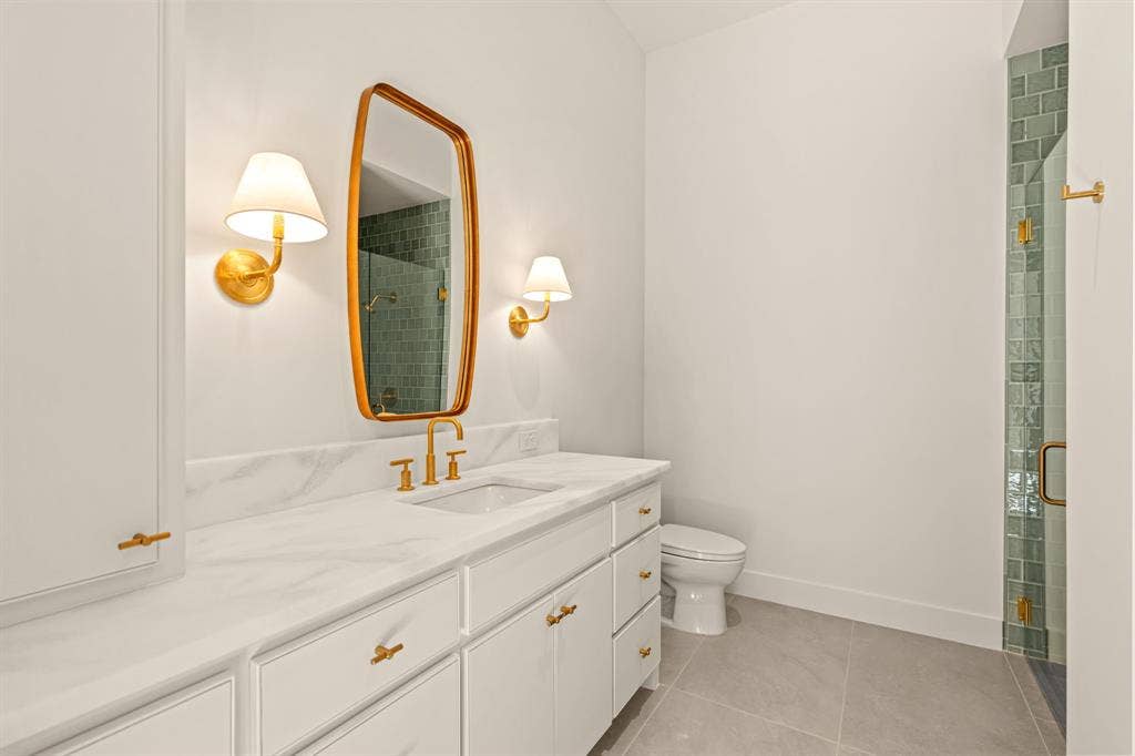 4516 Chablis Drive, Fort Worth, TX 76126