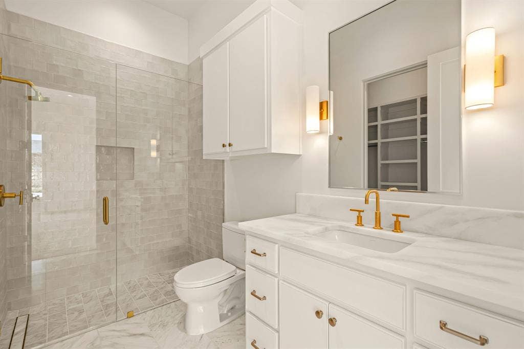 4516 Chablis Drive, Fort Worth, TX 76126