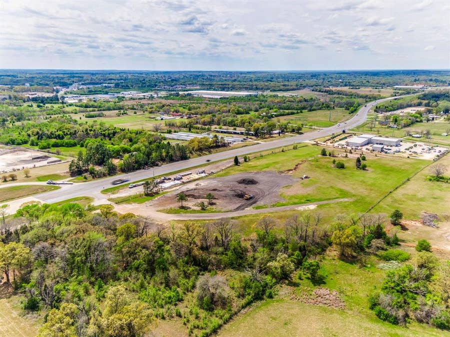 Property photo for 317 Fm 1616, Athens, TX
