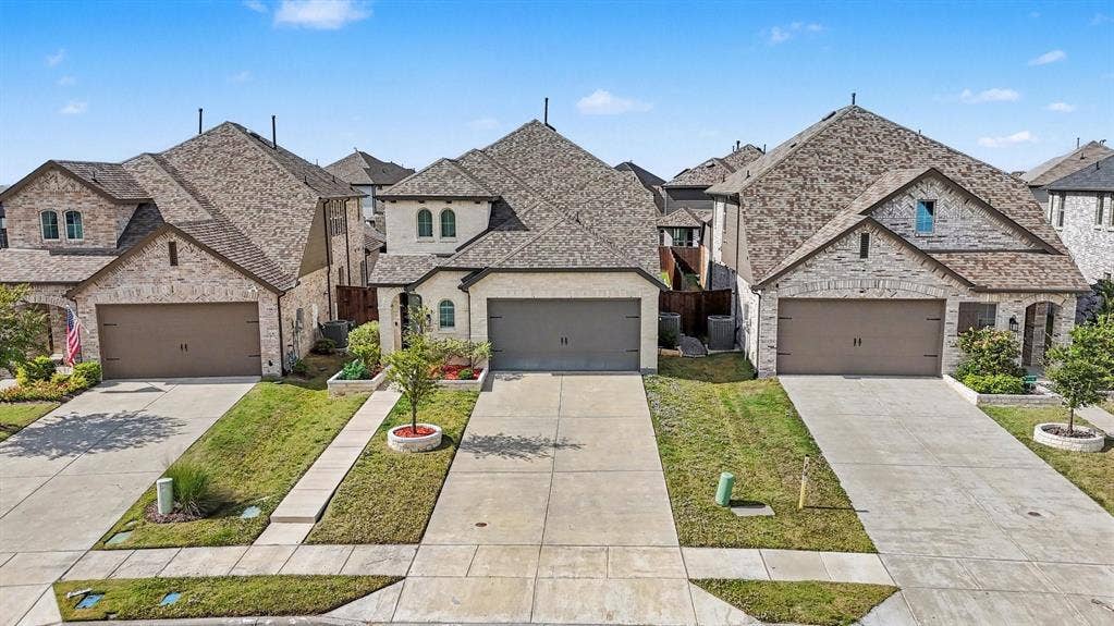 2413 Gaulding Street, Royse City, TX 75189 2413 Gaulding Street, Royse City, TX 75189