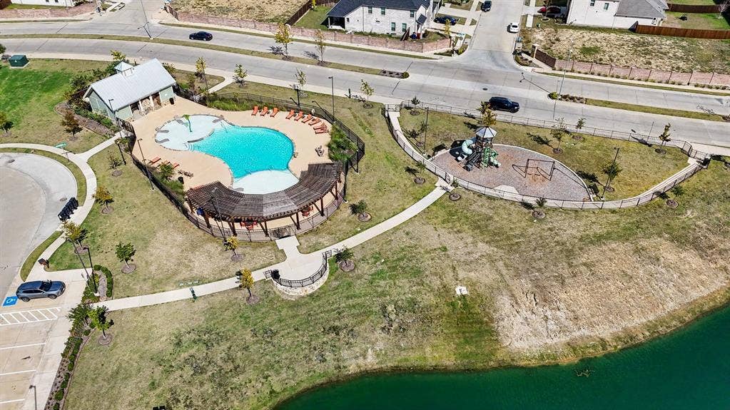 2413 Gaulding Street, Royse City, TX 75189 2413 Gaulding Street, Royse City, TX 75189