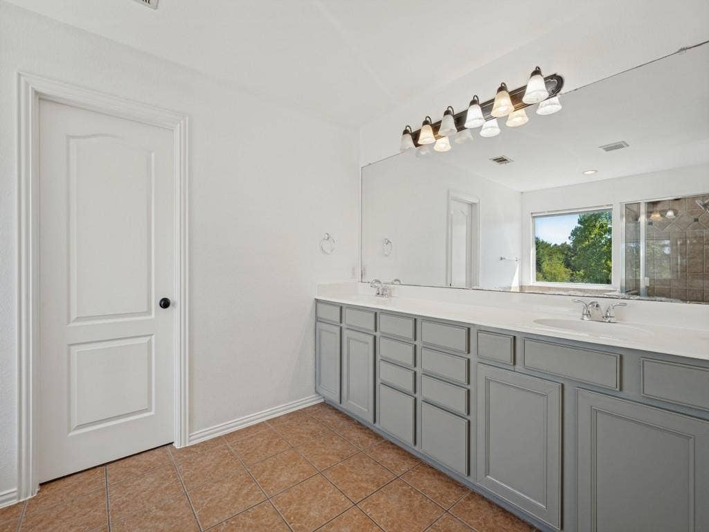 1424 Oakcrest Drive, Providence Village, TX 76227