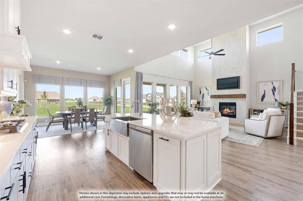 2029 Holland Drive, DeSoto, TX 75115 2029 Holland Drive, DeSoto, TX 75115