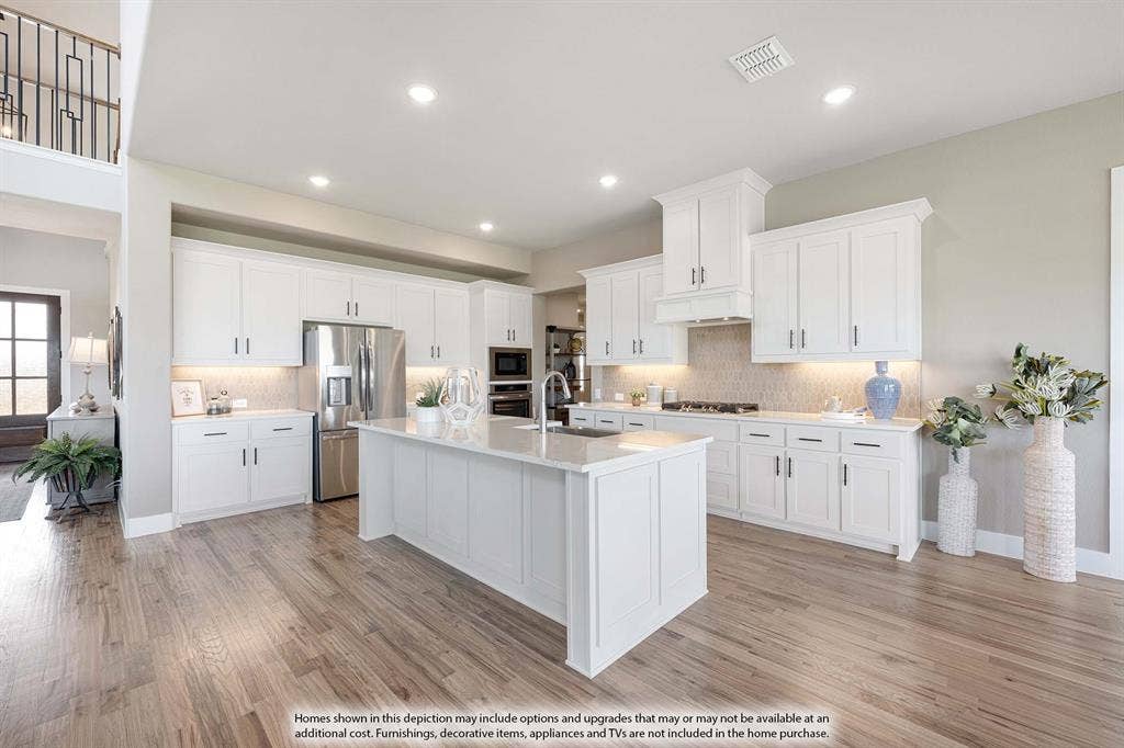2029 Holland Drive, DeSoto, TX 75115 2029 Holland Drive, DeSoto, TX 75115