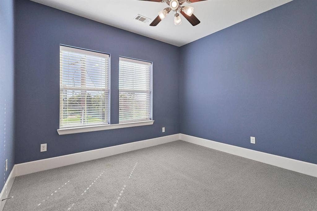 3rd floor bedroom.