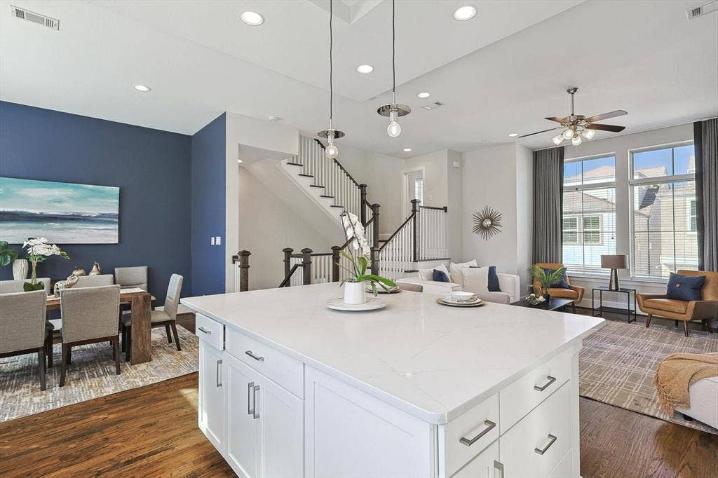 1958 Kessler Heights Lane, Dallas, TX 75208