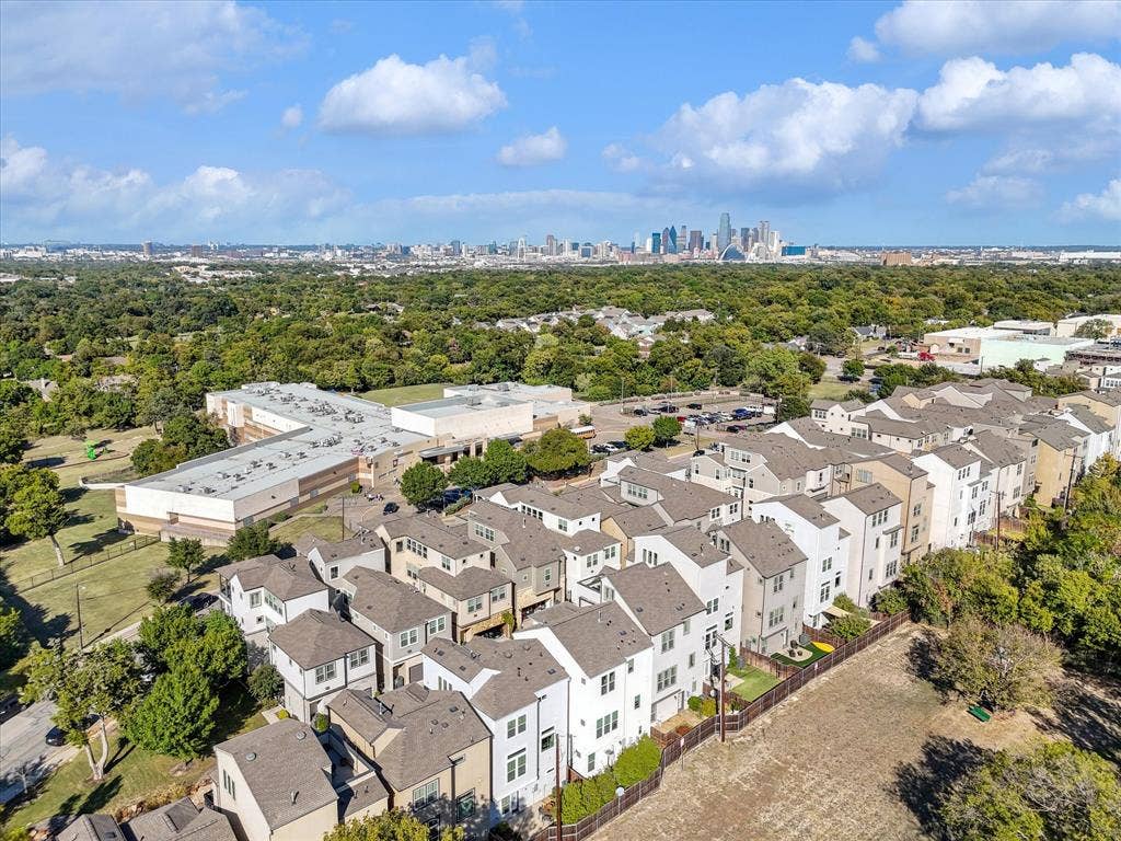 1958 Kessler Heights Lane, Dallas, TX 75208