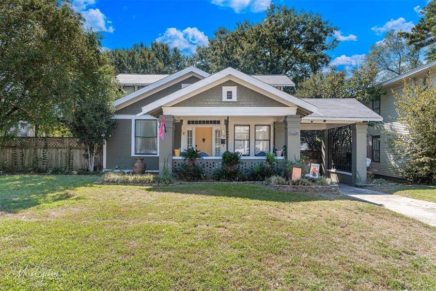 Property photo for 843 Gladstone Boulevard, Shreveport, LA