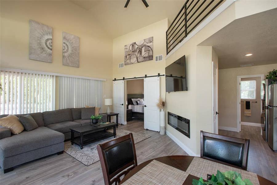 Property photo for 6120 Payne Road, Log Cabin, TX