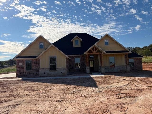 Property photo for 2644 North Cardinal Road, Reno, TX
