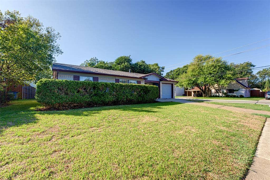 2906 Windmill Lane, Farmers Branch, TX 75234