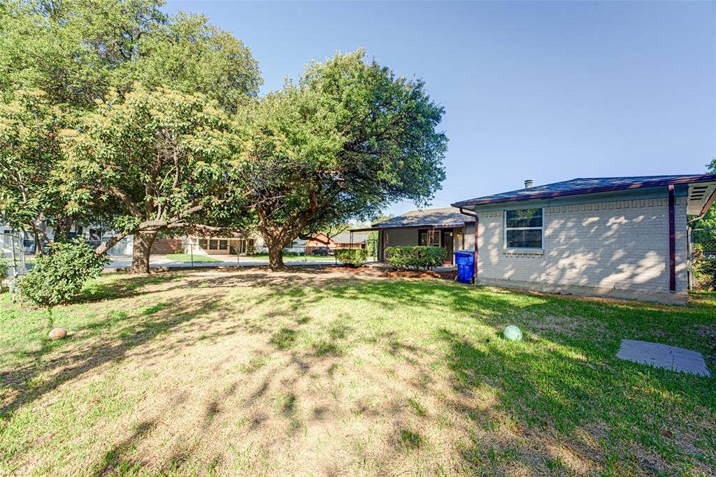 2906 Windmill Lane, Farmers Branch, TX 75234
