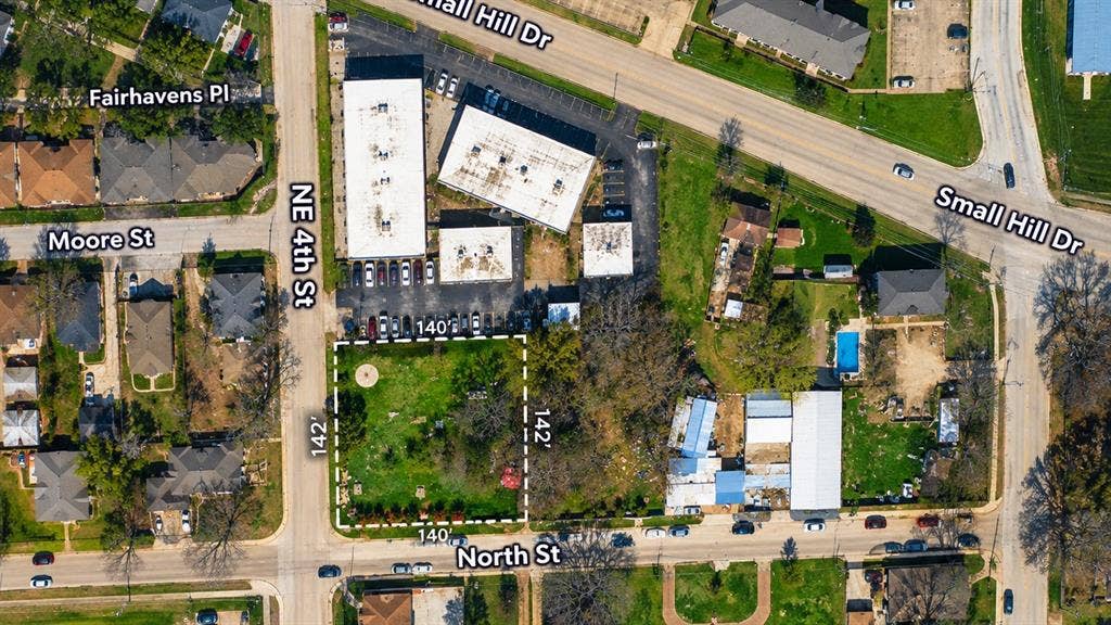 310 4th Street, Grand Prairie, TX 75050 Aerial Survey. Identifying the boundaries and dimensions of the property