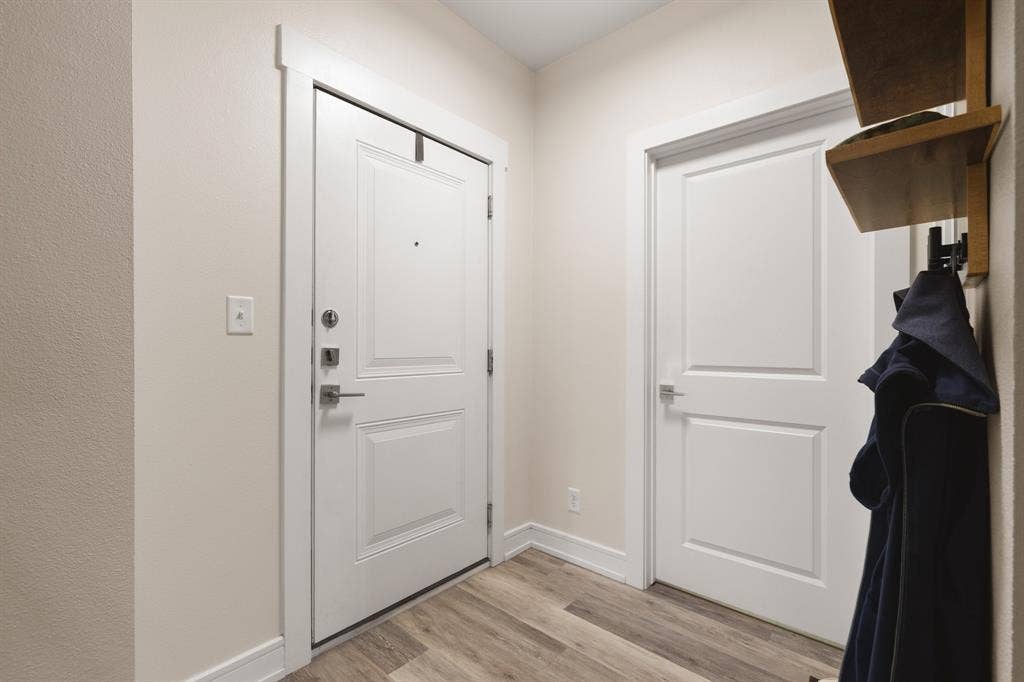 5718 Mccommas Boulevard, #302, Dallas, TX 75206