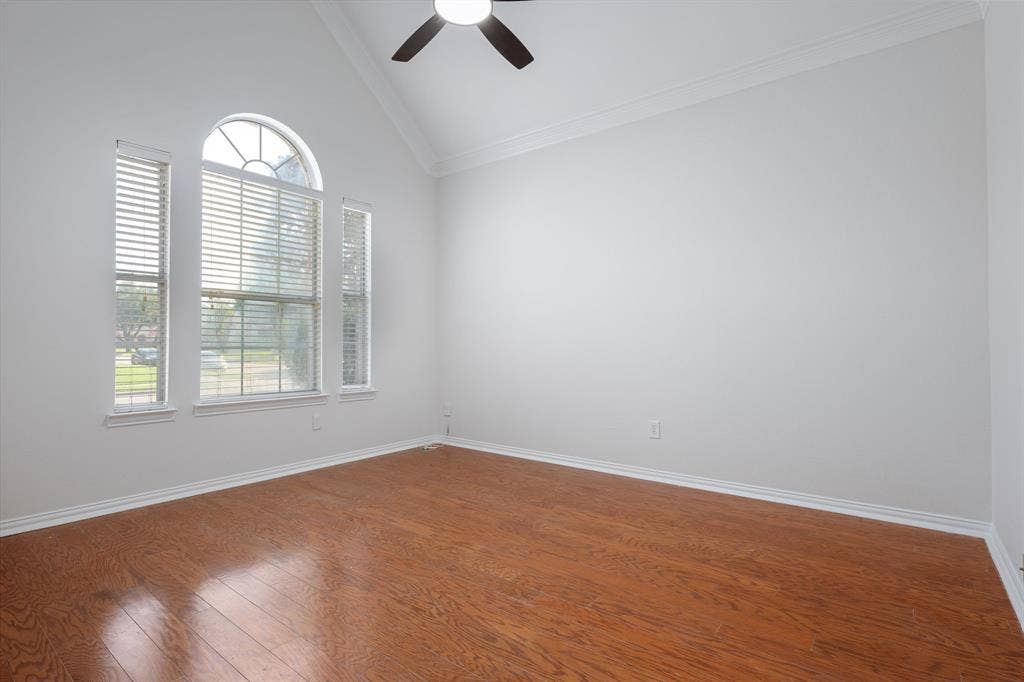 321 Andre Drive, Irving, TX 75063 321 Andre Drive, Irving, TX 75063