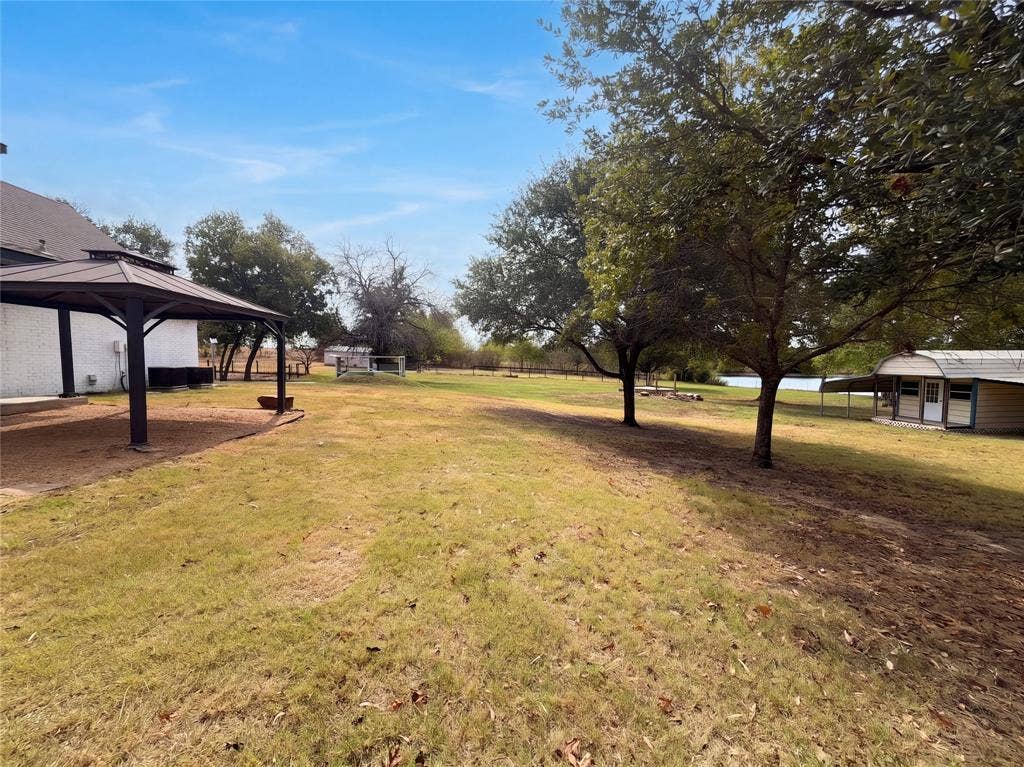15936 County Road 566, Farmersville, TX 75442 15936 County Road 566, Farmersville, TX 75442