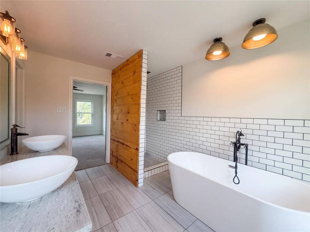 15936 County Road 566, Farmersville, TX 75442 15936 County Road 566, Farmersville, TX 75442