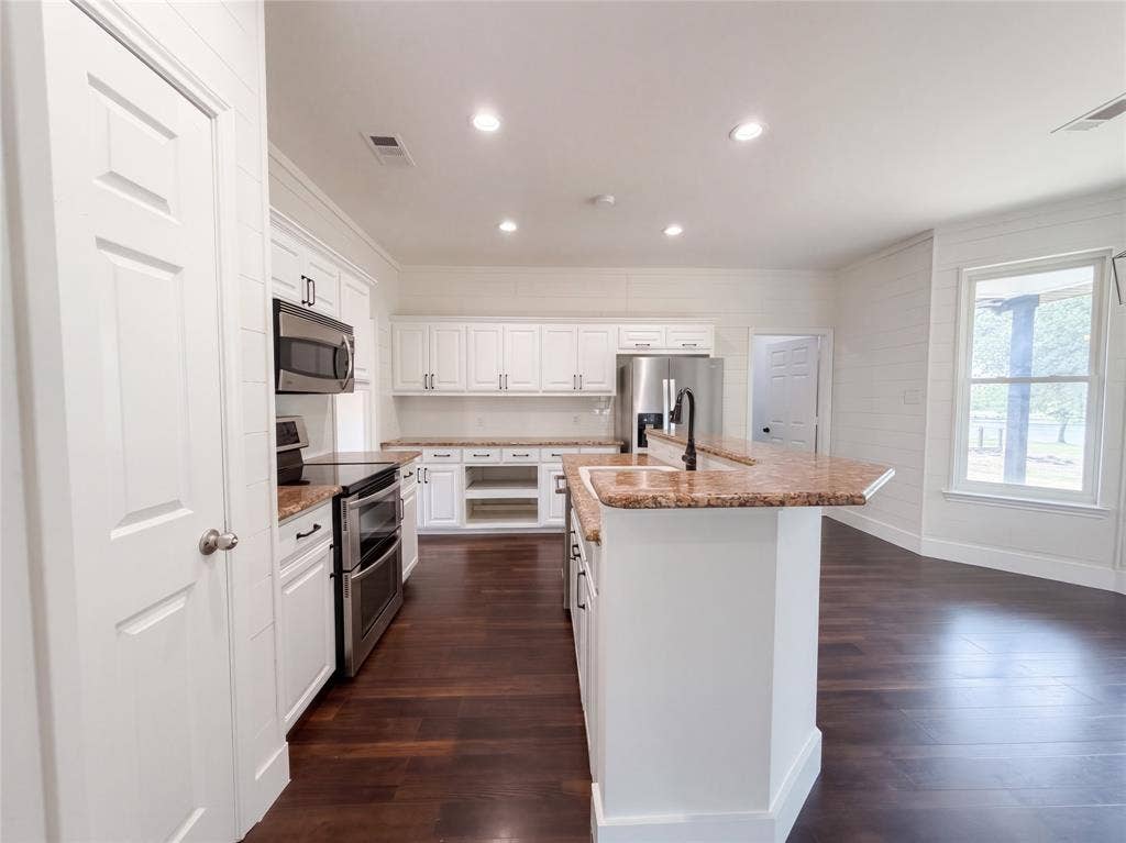 15936 County Road 566, Farmersville, TX 75442 15936 County Road 566, Farmersville, TX 75442