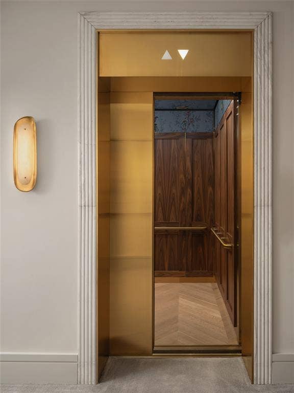 4205 Buena Vista Street, #502, Dallas, TX 75205 Residence Elevator