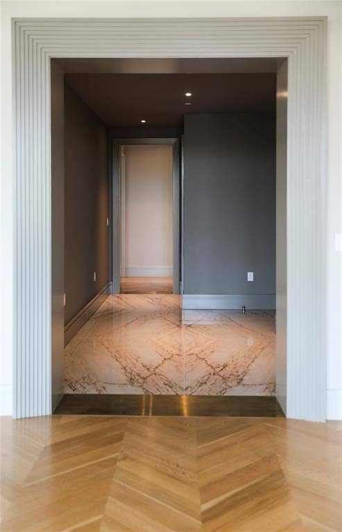 4205 Buena Vista Street, #502, Dallas, TX 75205 Residence Foyer