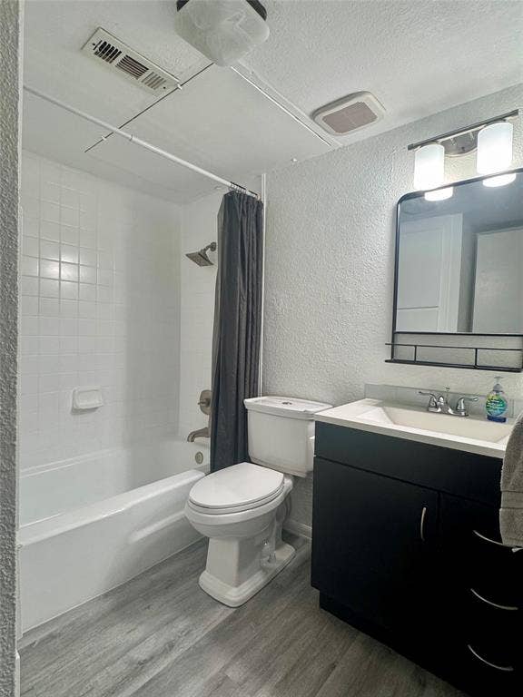 2805 Rio Branco Street, #105G, Farmers Branch, TX 75234 2805 Rio Branco Street, #105G, Farmers Branch, TX 75234